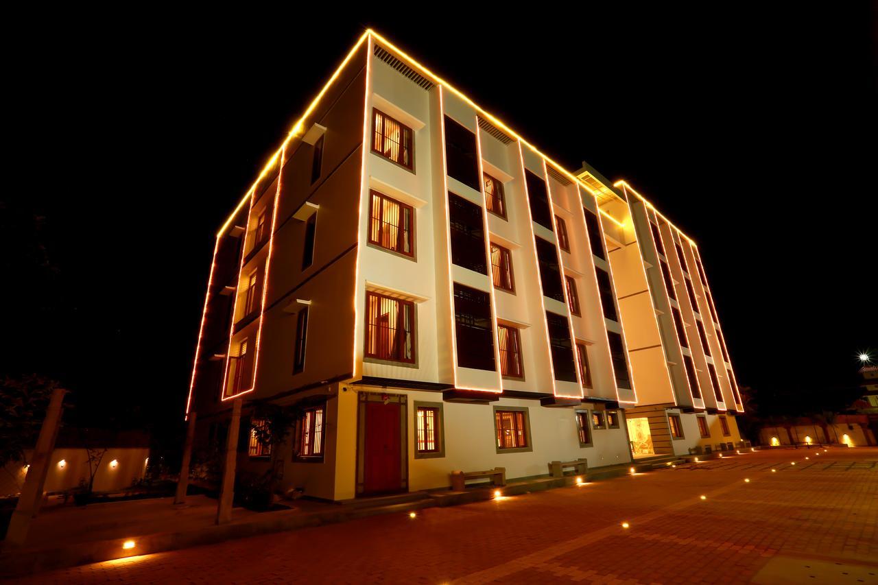 Mayapuri Amira Kumbakonam Dış mekan fotoğraf